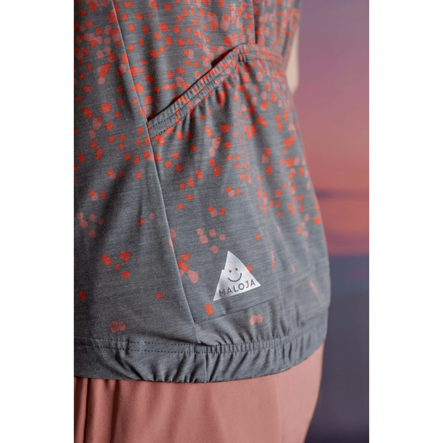 Maloja BagniM. Gravel Women's Jersey - Shade Dot 8658 7 Maloja BagniM. Gravel Women's Jersey - Shade Dot 8658 - Image 5