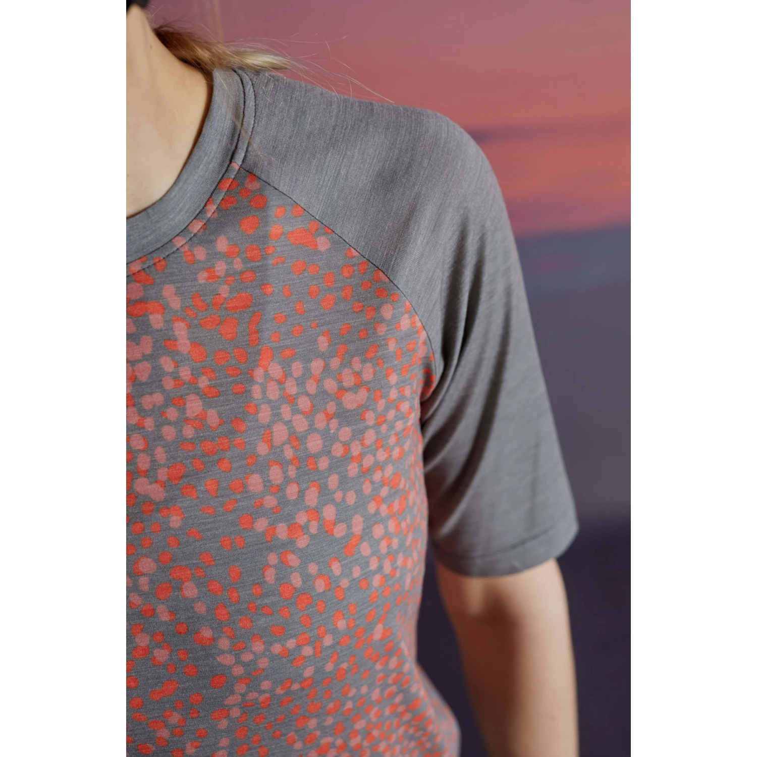 Maloja BagniM. Gravel Women's Jersey - Shade Dot 8658 8 Maloja BagniM. Gravel Women's Jersey - Shade Dot 8658 - Image 6