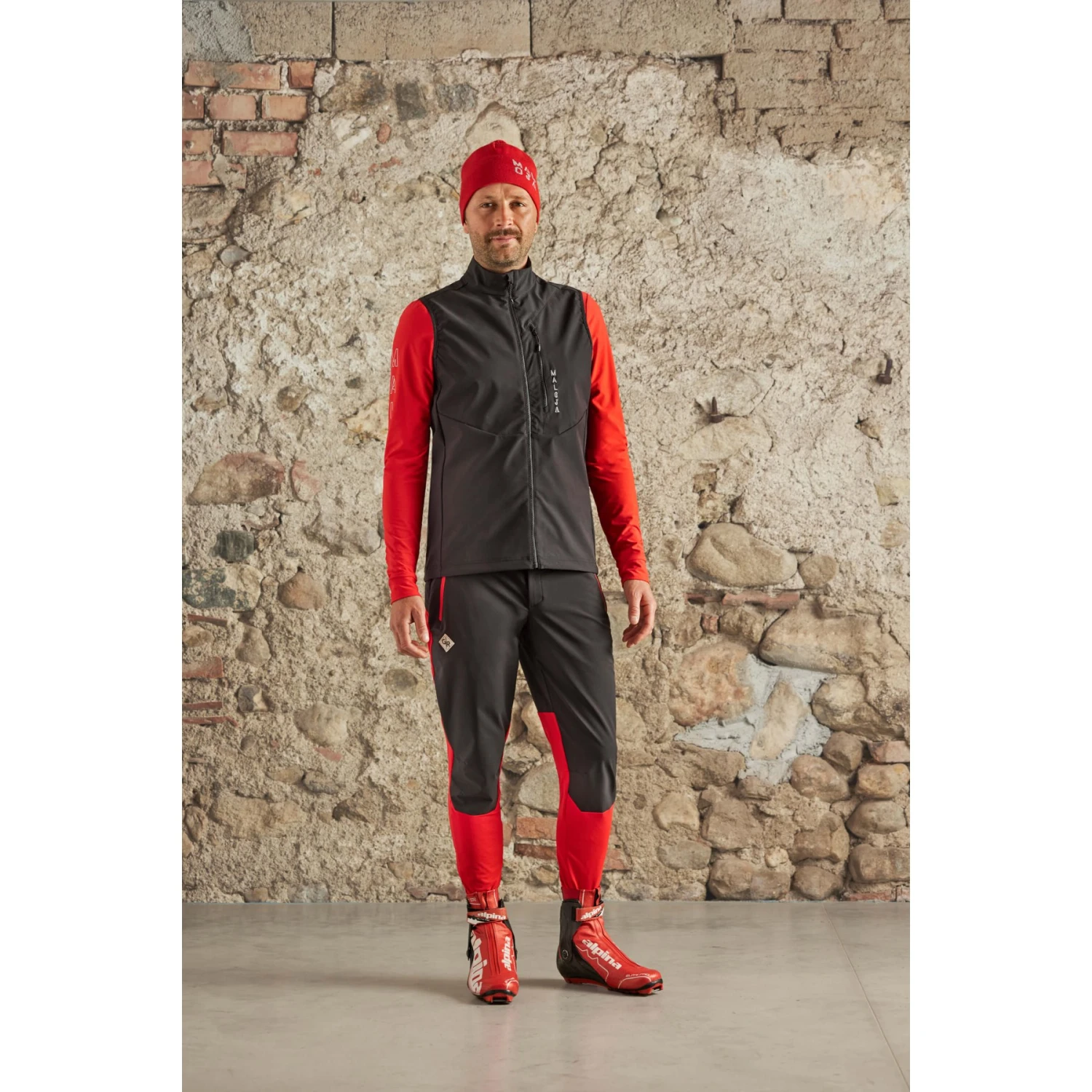 Maloja ChristensteinM. Nordic Hybrid Softshell Vest - Midnight 8581 5 Maloja ChristensteinM. Nordic Hybrid Softshell Vest - Midnight 8581 - Image 3