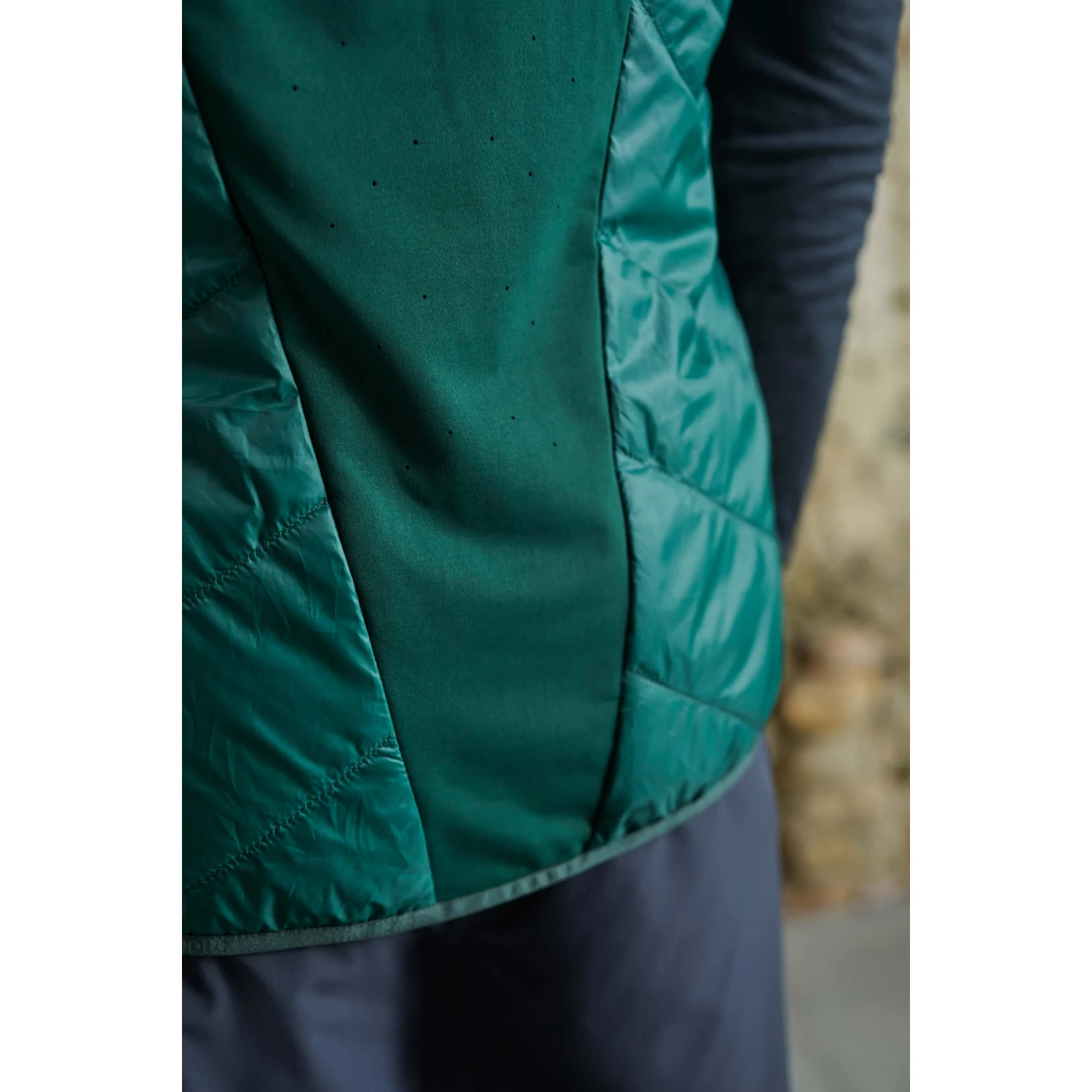 Maloja ClesM. Alpine Puffer Vest - Deep Sunset Multi 8688 10 Maloja ClesM. Alpine Puffer Vest - Deep Sunset Multi 8688 - Image 8