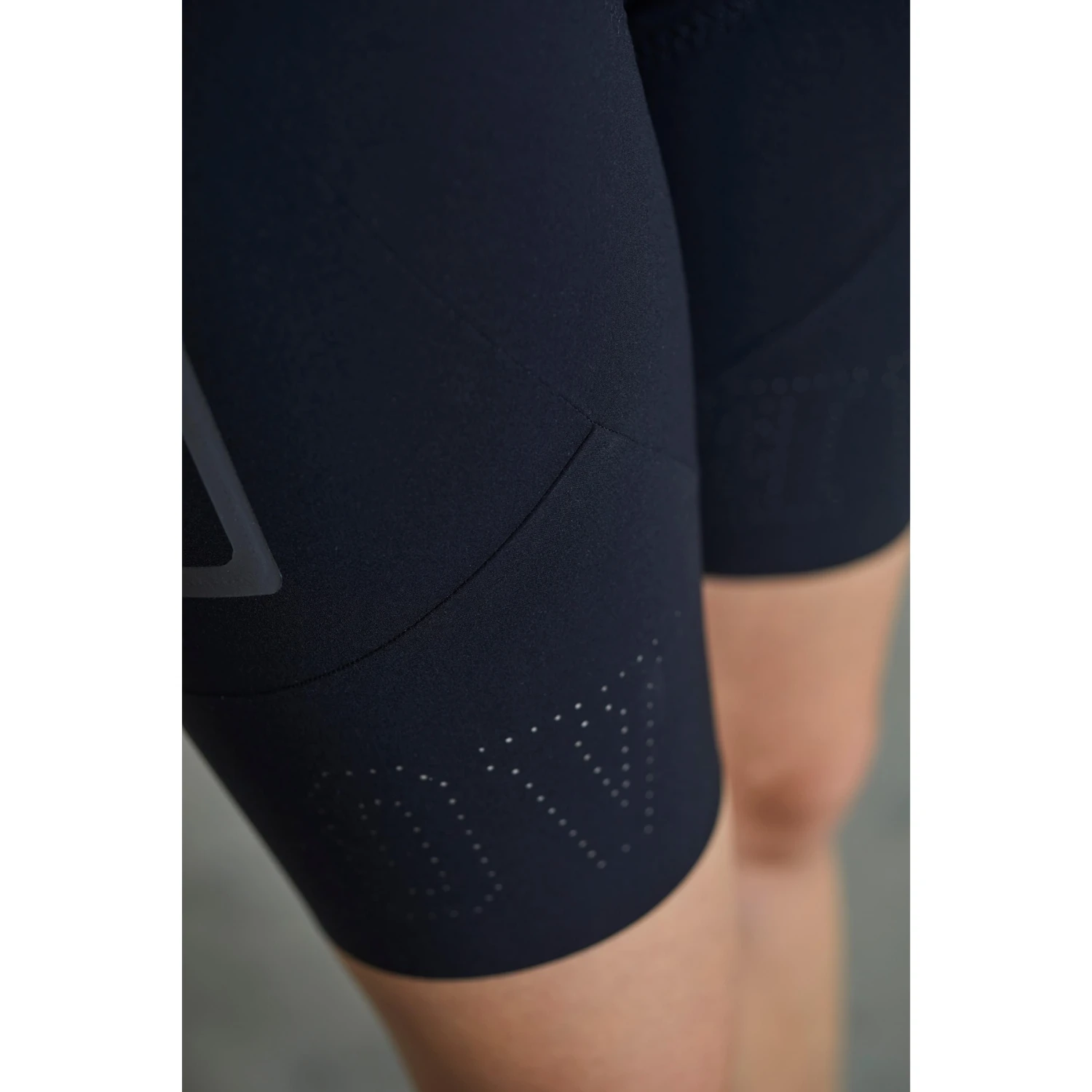 Maloja KirscheM. Women's Cycle 1/2 Tights - Moonless 0817 8 Maloja KirscheM. Women's Cycle 1/2 Tights - Moonless 0817 - Image 6