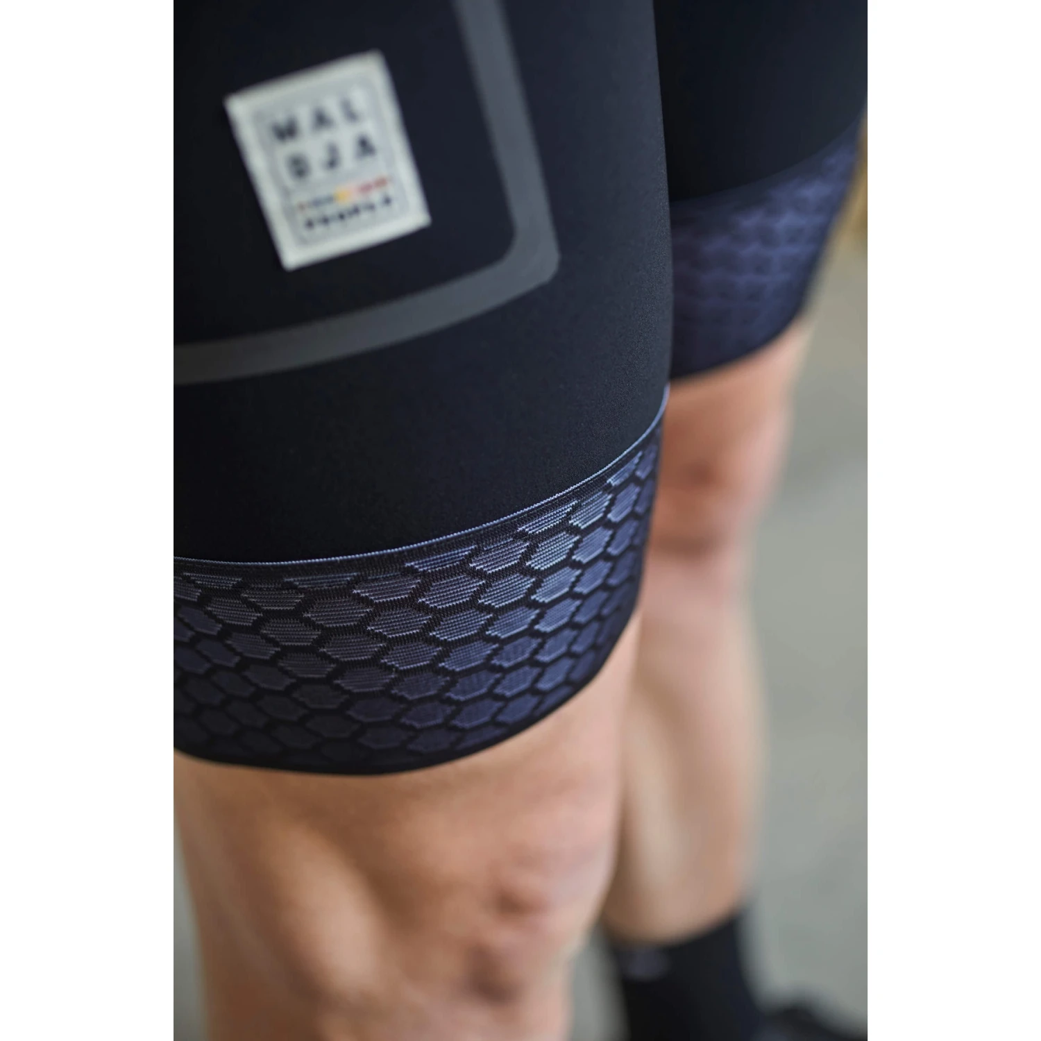 Maloja PaulM. Gravel Bib Shorts - Midnight 8581 6 Maloja PaulM. Gravel Bib Shorts - Midnight 8581 - Image 4